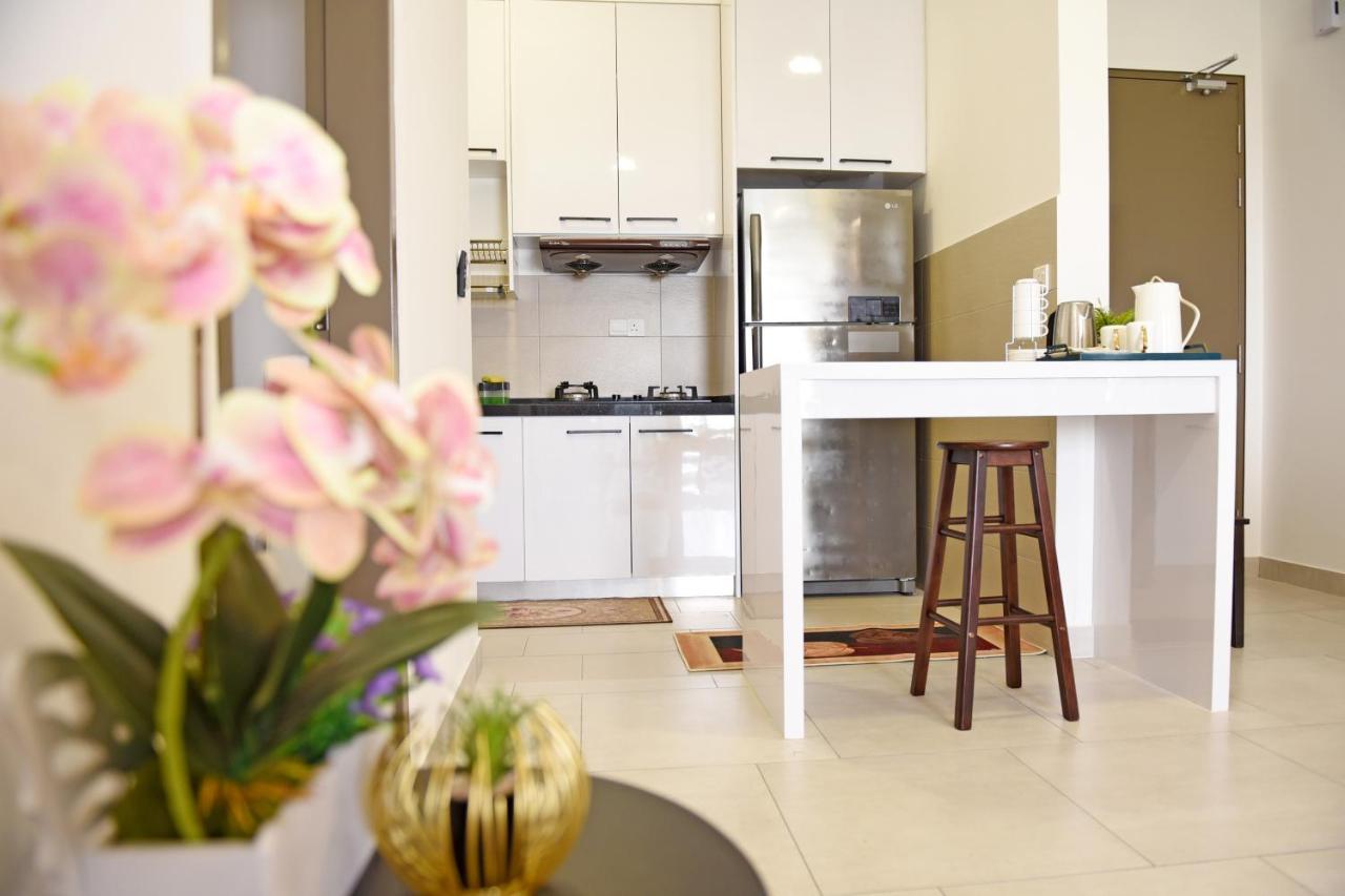 Mines Astetica Lake View Condo Seri Kembangan V1 Zewnętrze zdjęcie